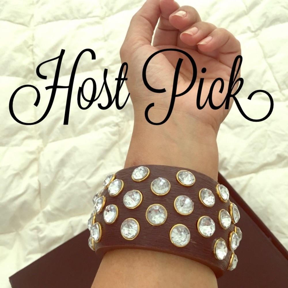 ❌❌❌SOLD eBay❌❌❌Betsey Johnson wide thick wood bracelet rhinestone